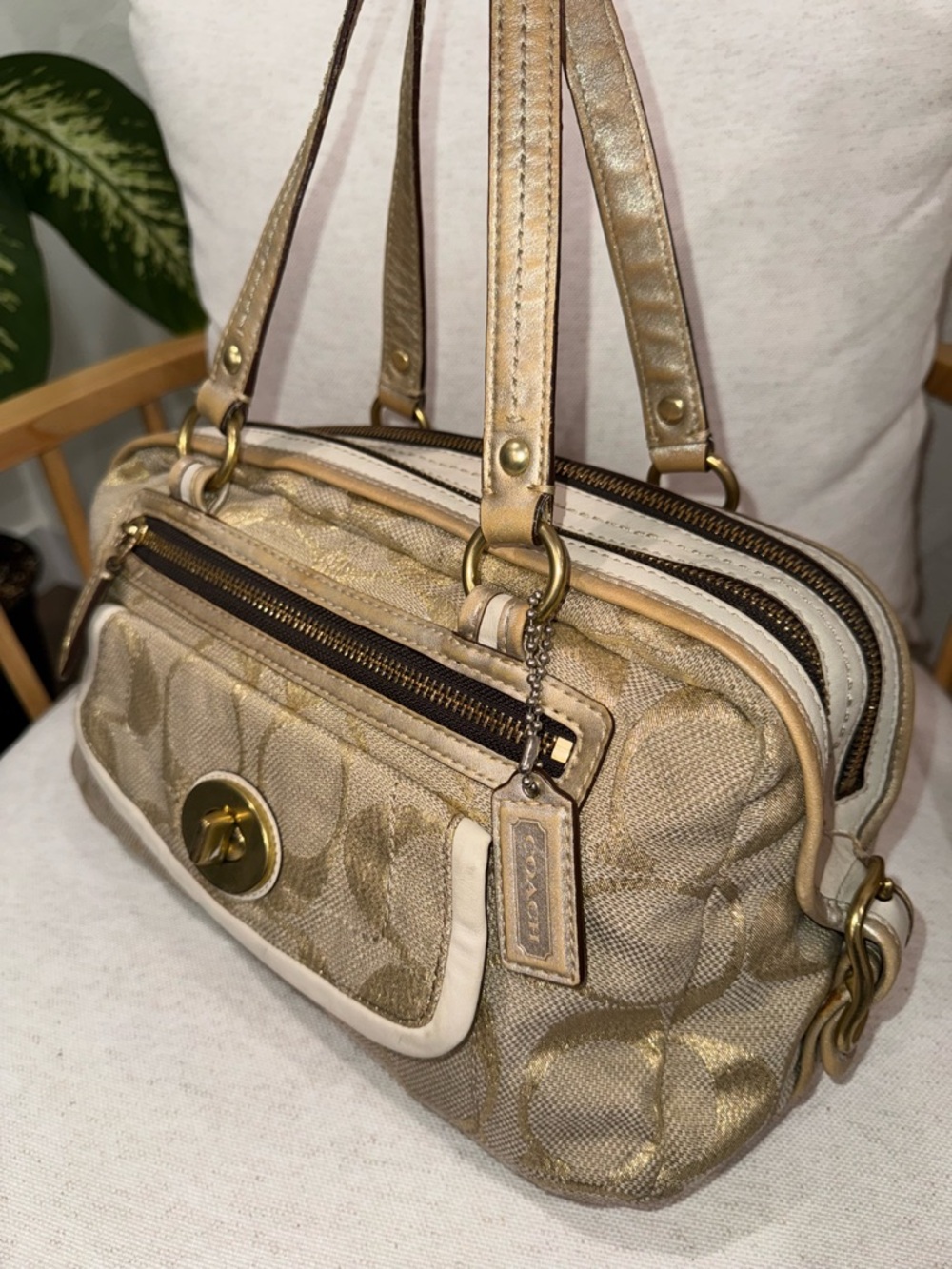 Coach VTG Metallic Gold Bonnie Linen Lurex Satchel Shoulder Handbag Purse #13502 - Picture 12 of 17